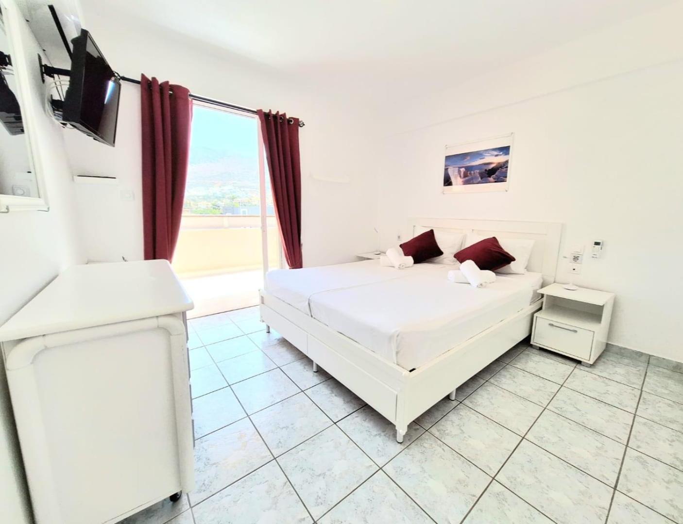 Domus Dulcis Domus Apartment Hersonissos  Exterior photo